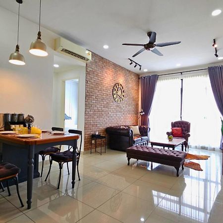 Conezion Near Ioi City Mall, Maeps Serdang, Putrajaya By Cloud Host Dış mekan fotoğraf