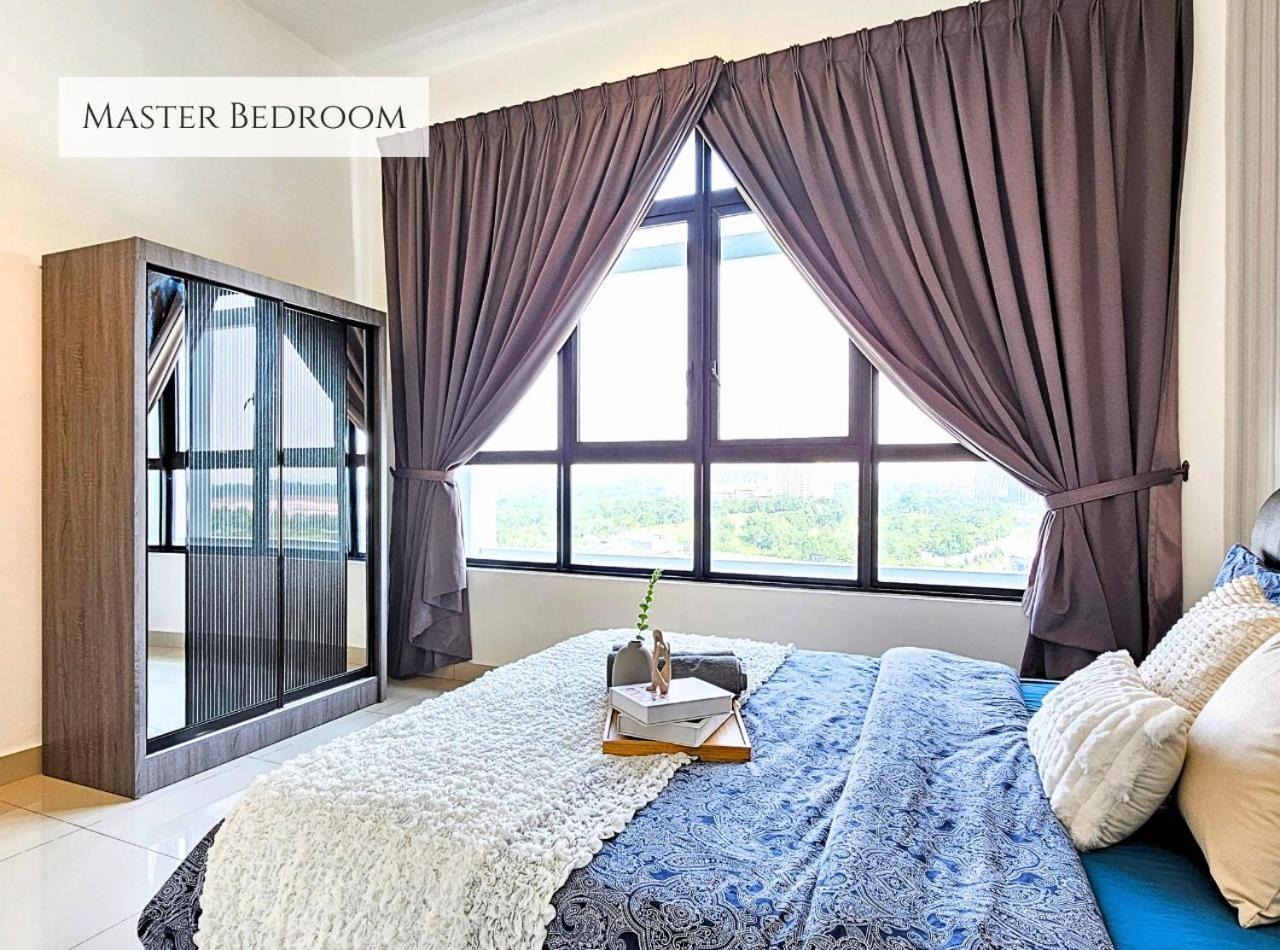 Conezion Near Ioi City Mall, Maeps Serdang, Putrajaya By Cloud Host Oda fotoğraf