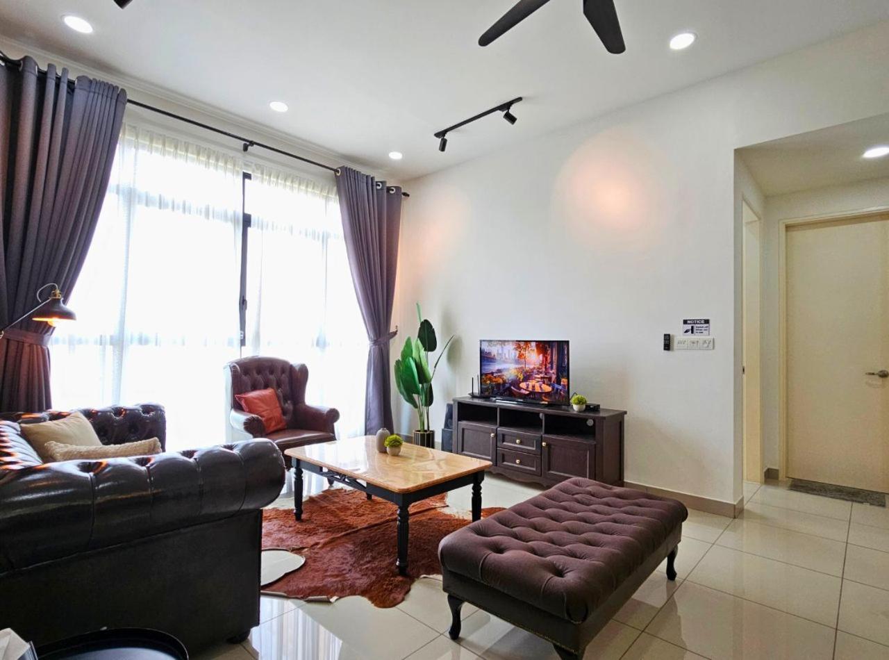 Conezion Near Ioi City Mall, Maeps Serdang, Putrajaya By Cloud Host Oda fotoğraf