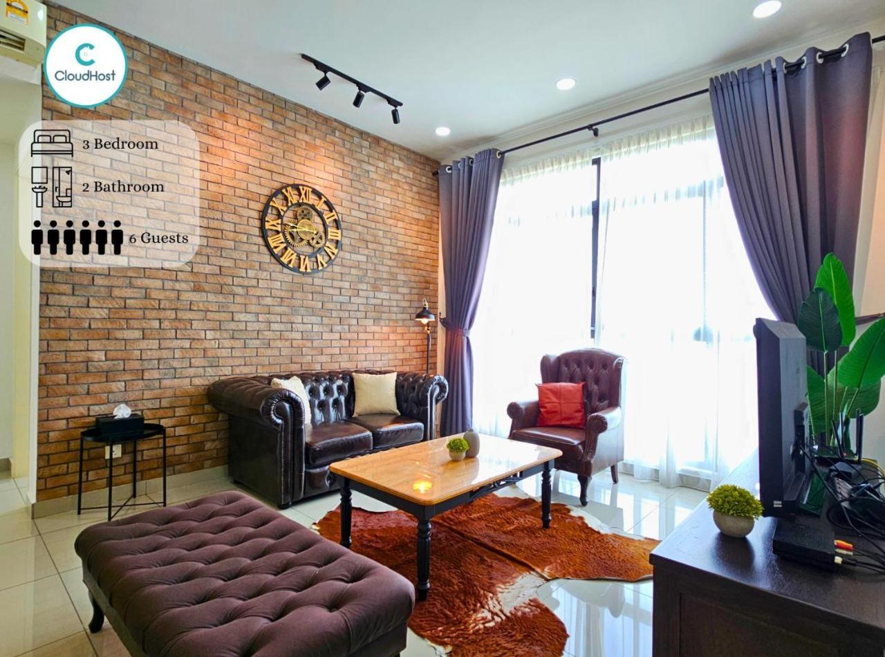 Conezion Near Ioi City Mall, Maeps Serdang, Putrajaya By Cloud Host Oda fotoğraf